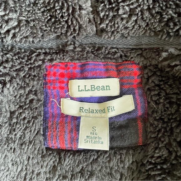 Women’s scotch plaid Sherpa lined hoodie - Picture 4 of 6